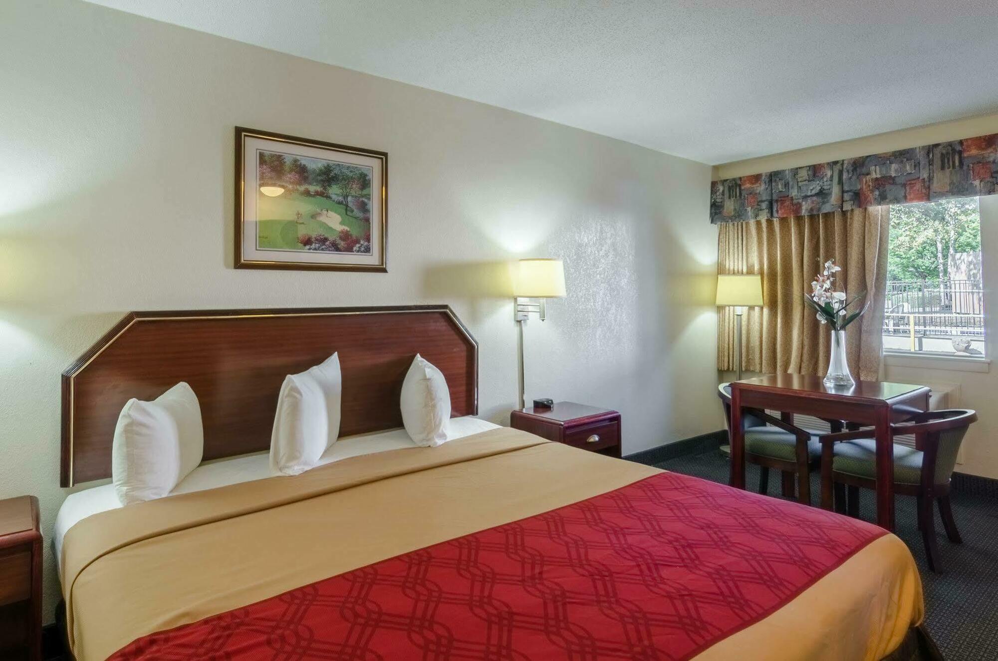 Econo Lodge Historic Area Williamsburg Eksteriør billede